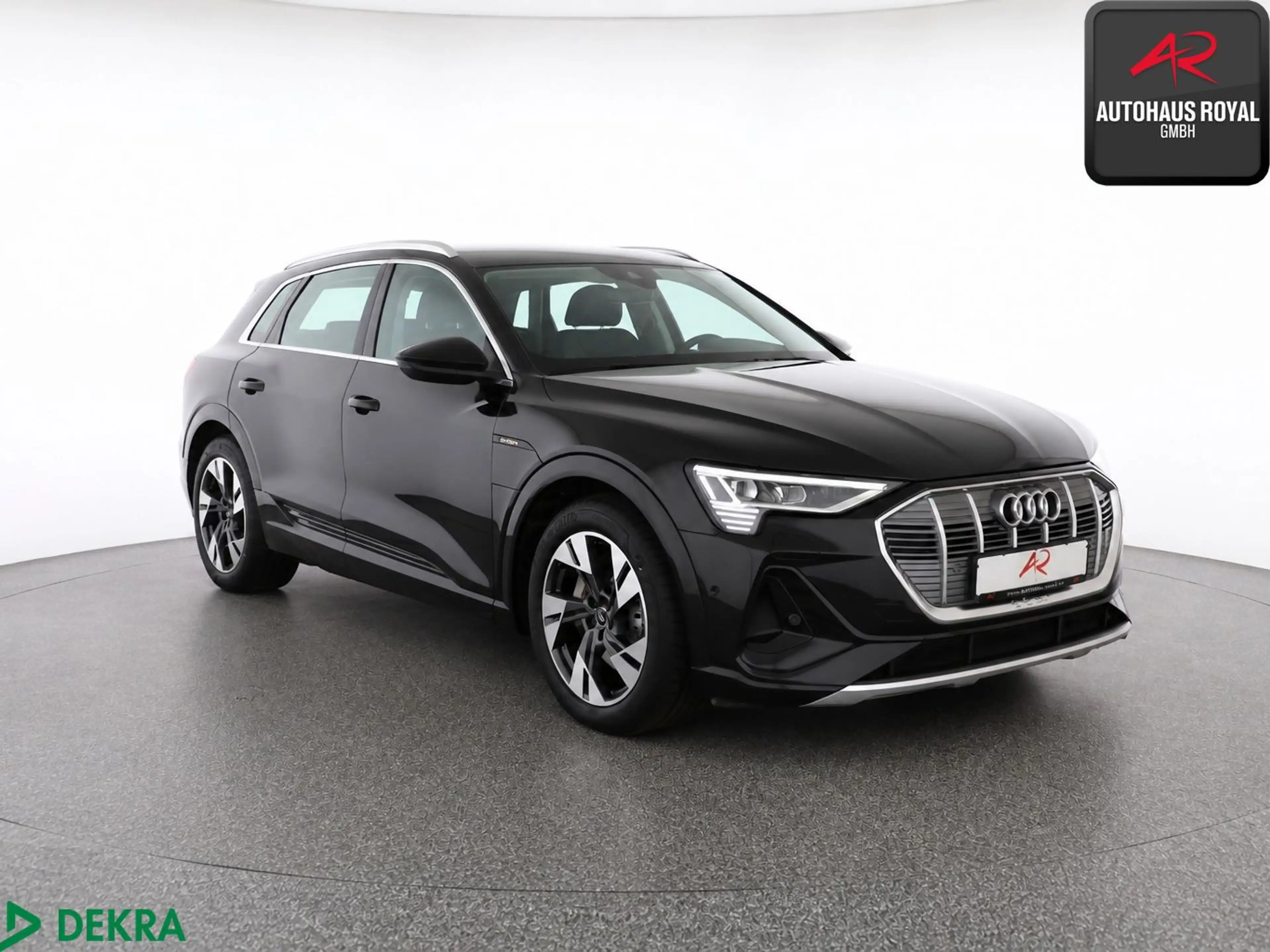 Audi e-tron 55 qu S LINE NACHTSICHT,HUD,KEYLESS,ACC — photo 7