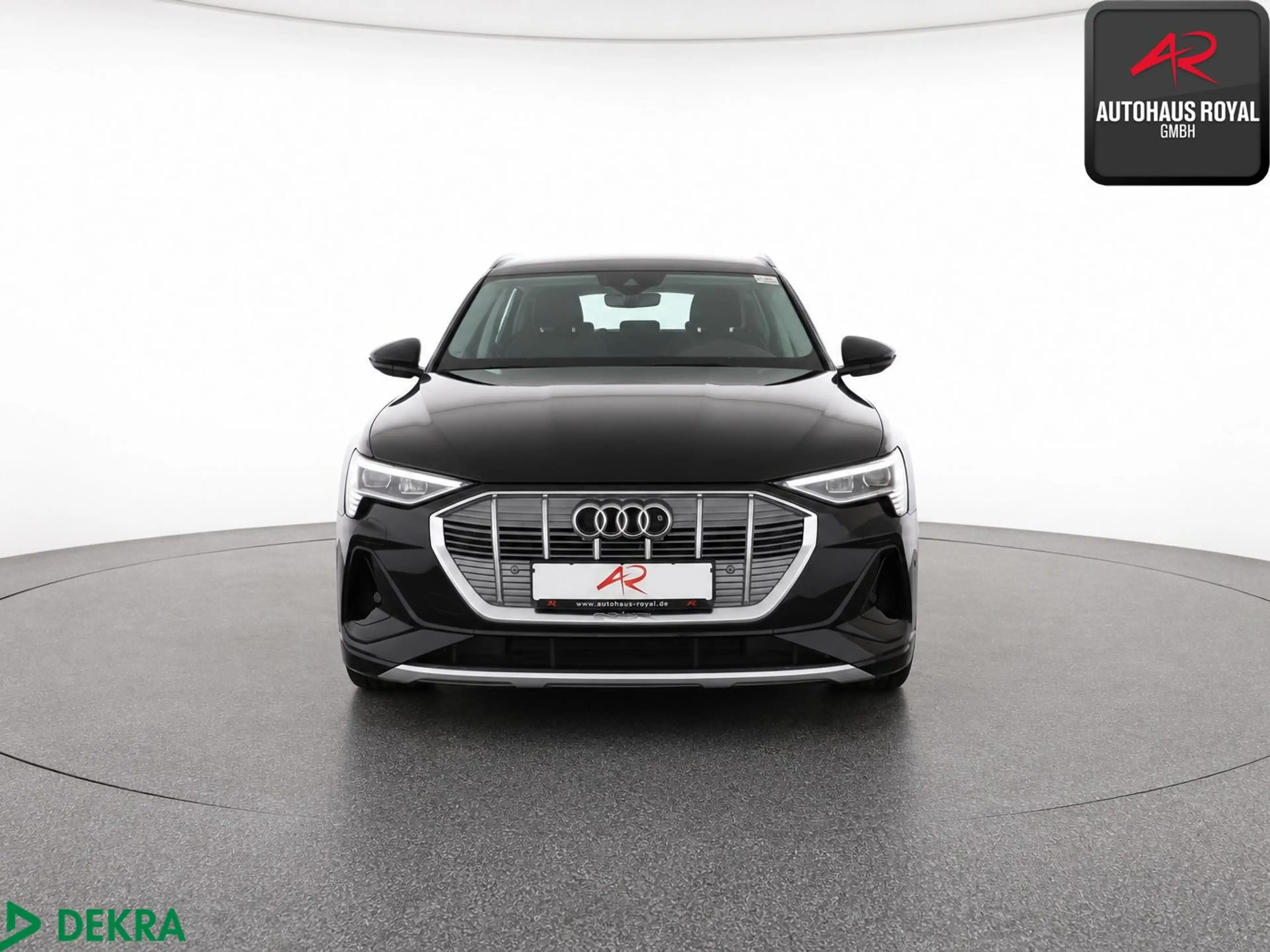 Audi e-tron 55 qu S LINE NACHTSICHT,HUD,KEYLESS,ACC — photo 8