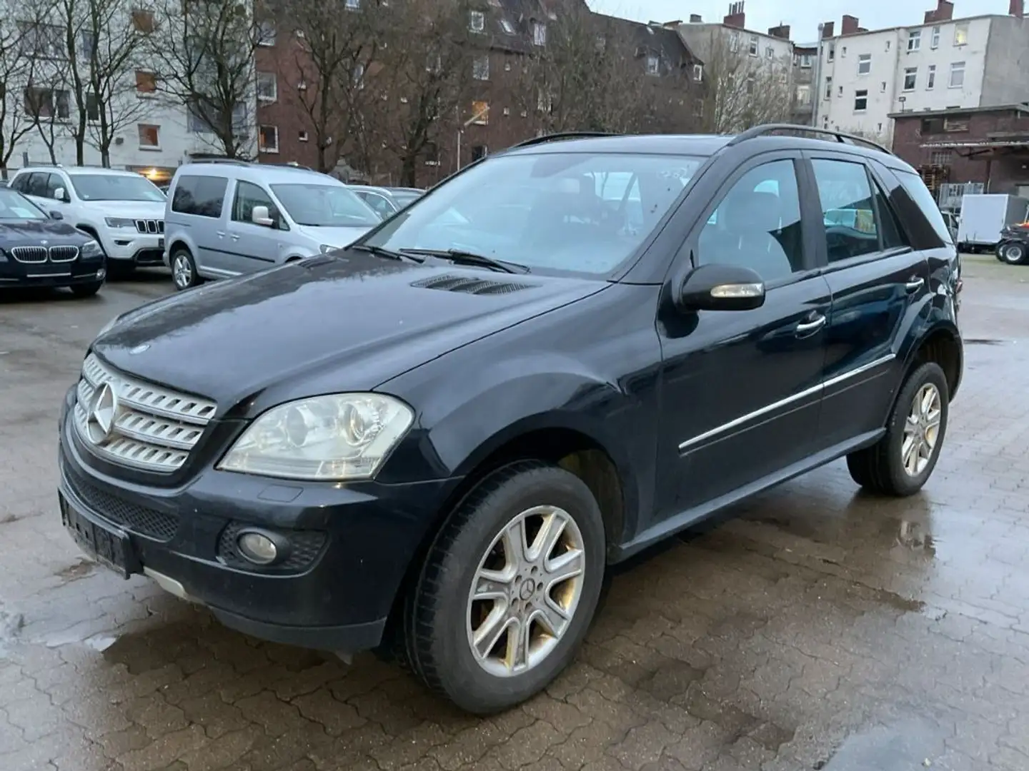 Mercedes-Benz ML 320 CDI 4Matic 7G-TRONIC DPF Noir - 1