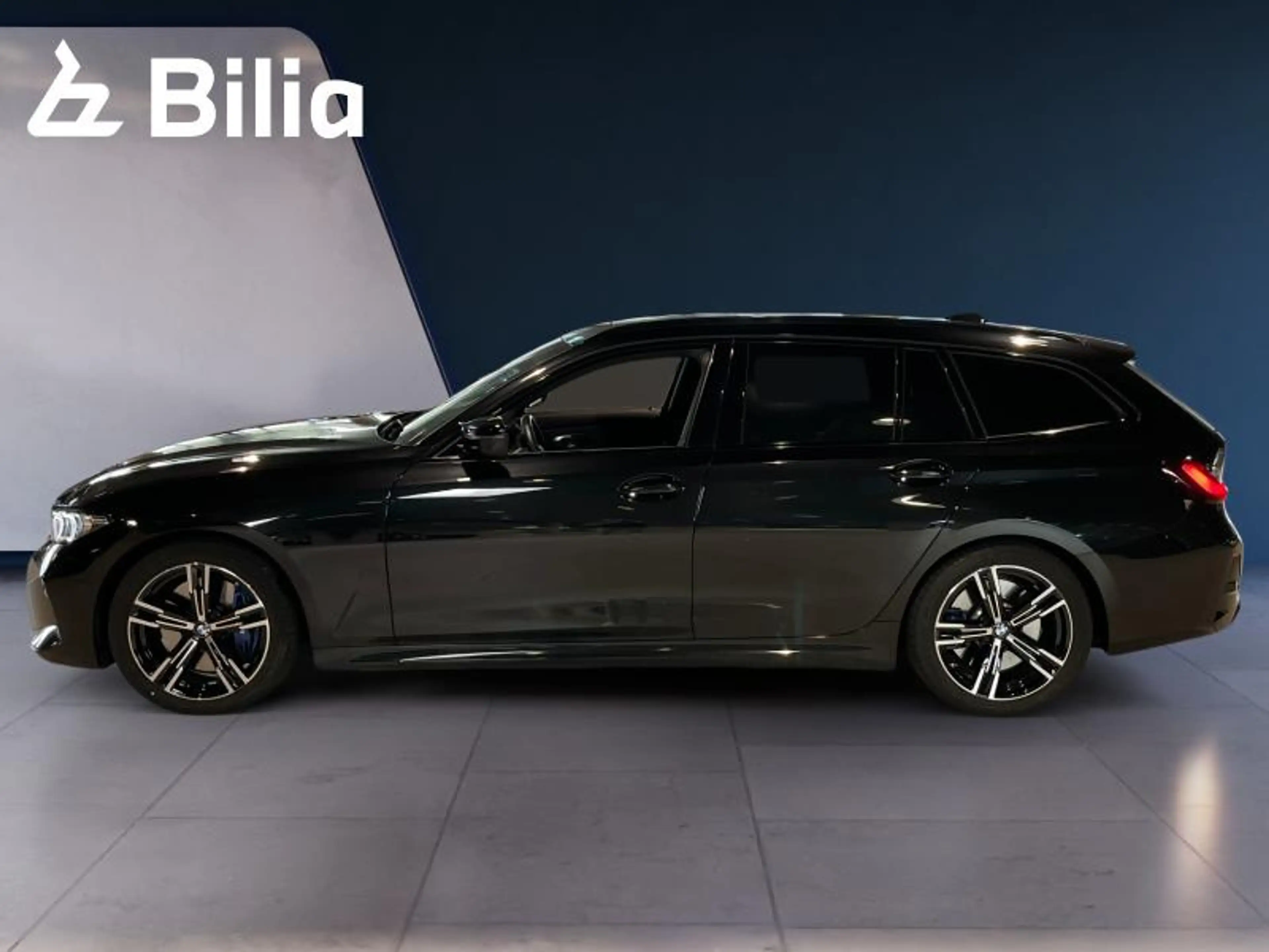BMW 340 M340d xDrive Touring — photo 3