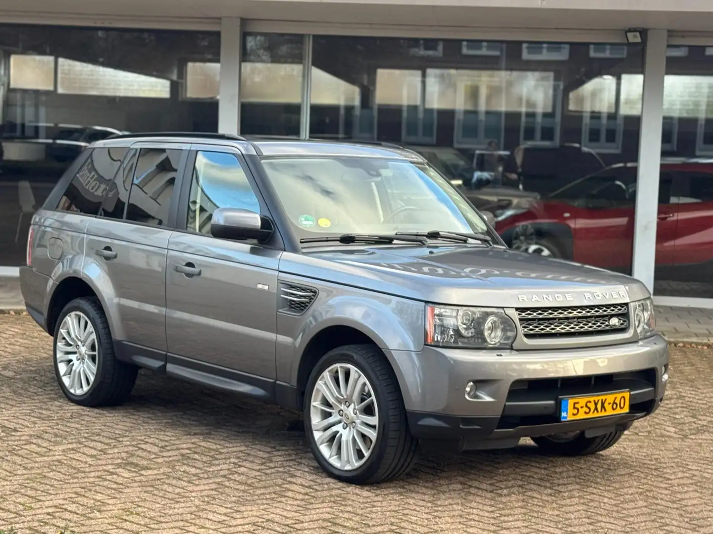 Land Rover Range Rover Sport 3.0 TdV6 S|leer|Schuifdak|Camera|Sublieme staat|Ni Gris - 2