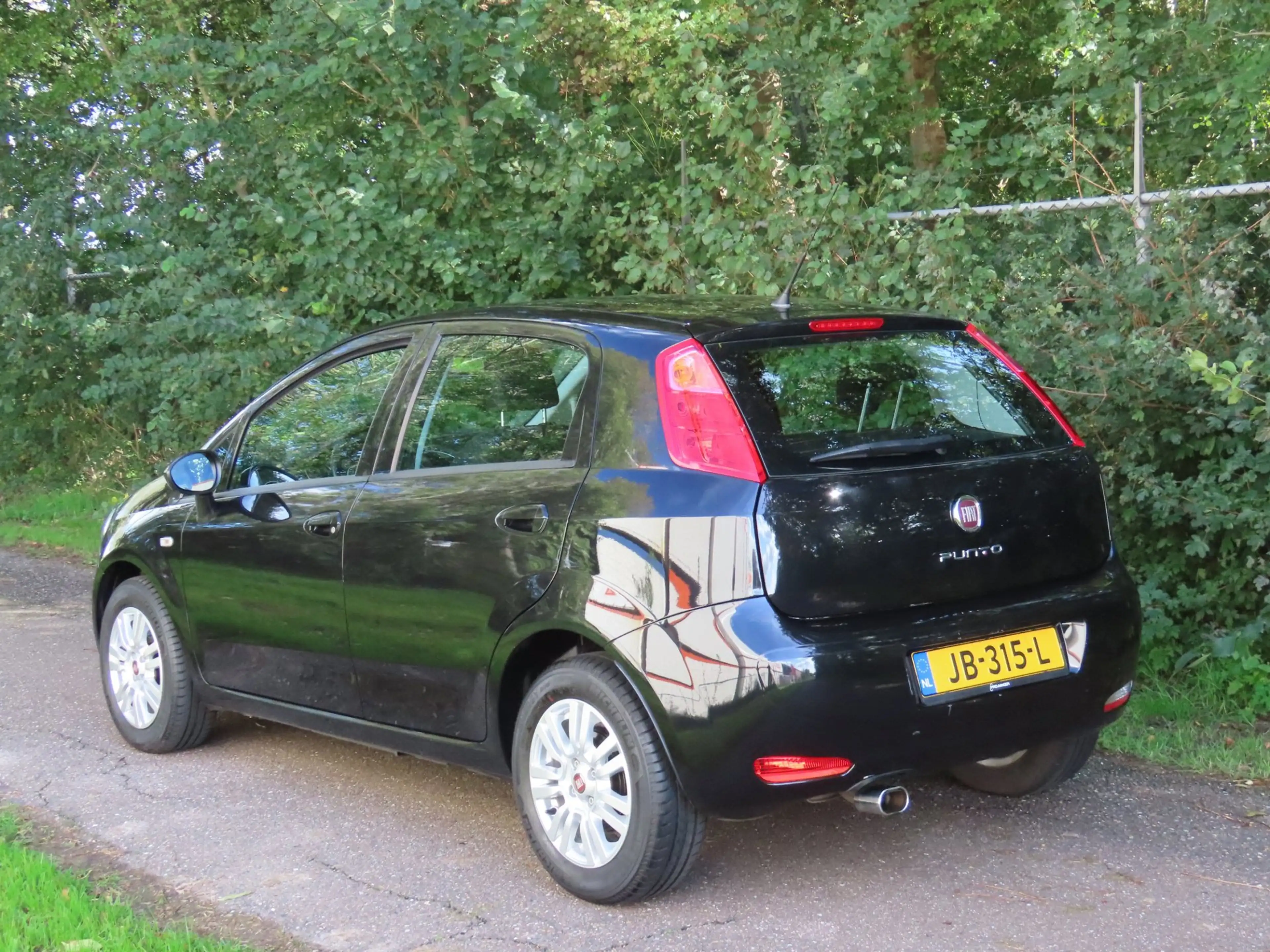 Fiat Punto Evo 0.9 TwinAir Lounge *1e EIG ! — photo 3