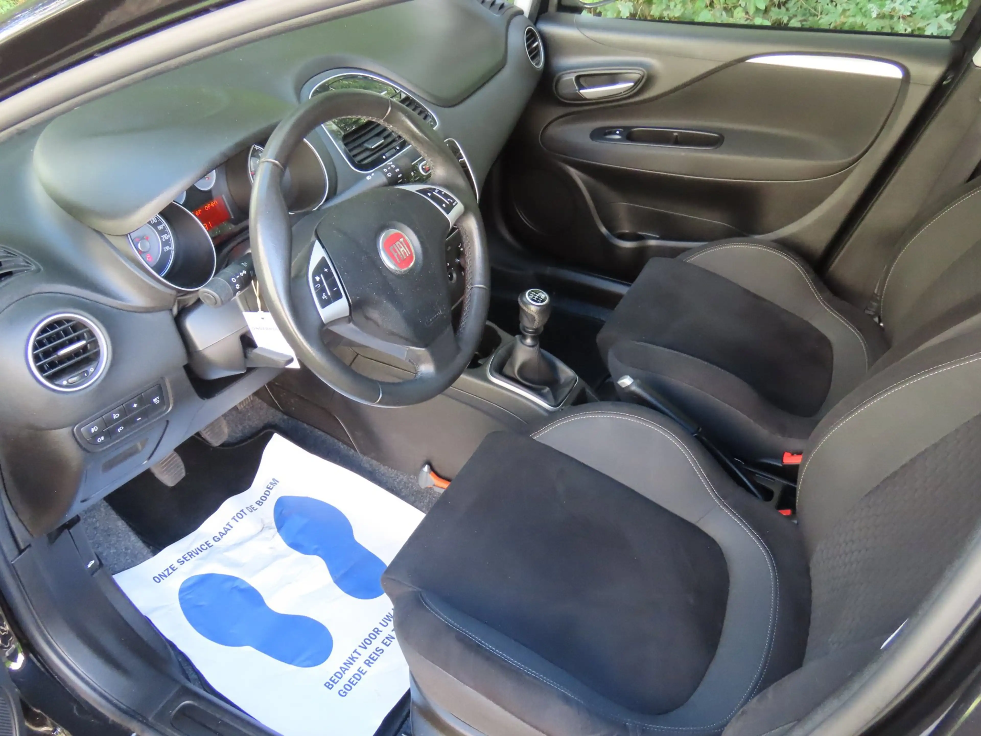 Fiat Punto Evo 0.9 TwinAir Lounge *1e EIG ! — photo 9