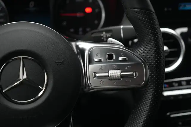 Mercedes-Benz GLC view 20