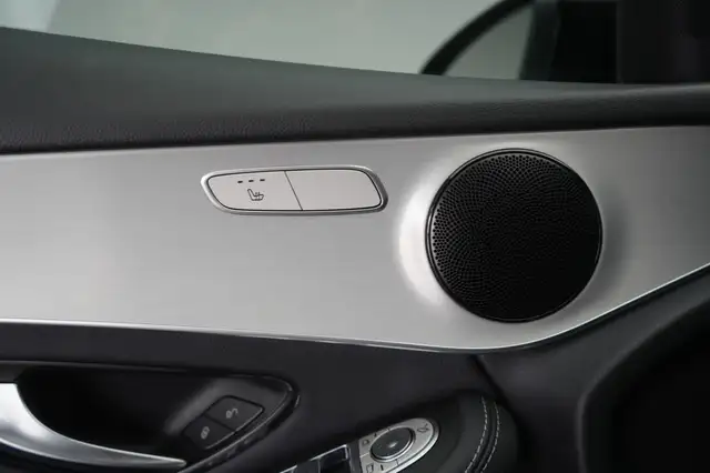 Mercedes-Benz GLC view 24