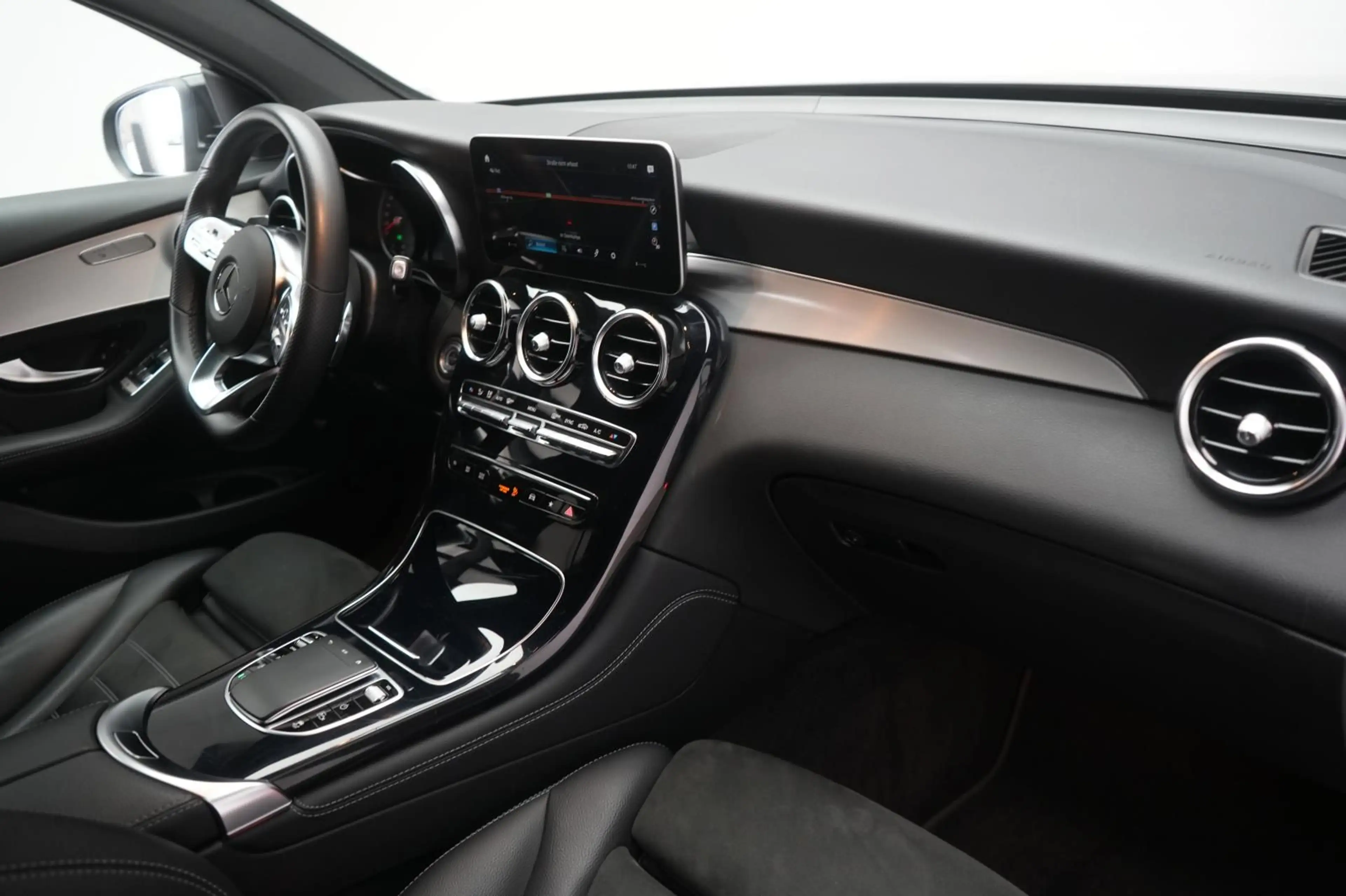 Mercedes-Benz GLC 220 d 4Matic 9G-Tronic AMG CarPlay/Temp/Kame — photo 7