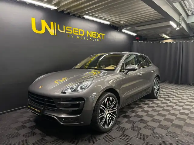 Porsche Macan 3.6 V6 TURBO