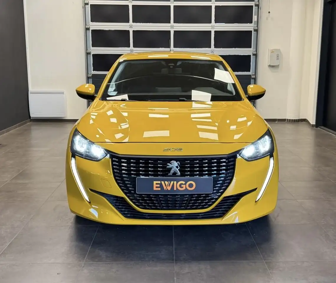 Peugeot 208 208 — photo 13