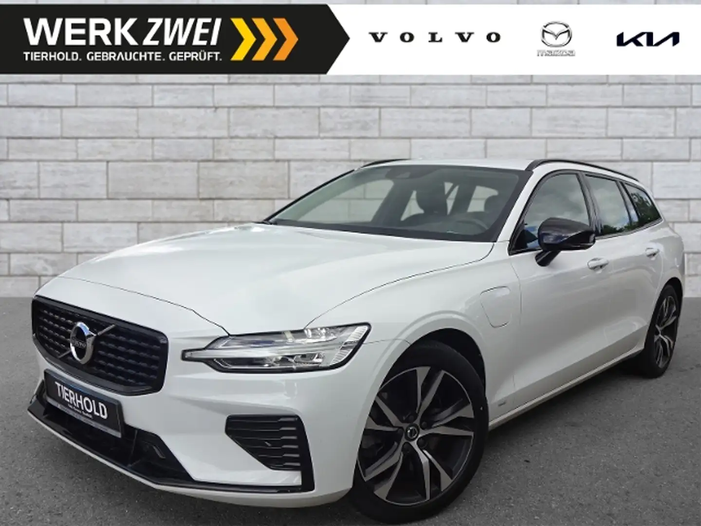 Volvo V60 T6 R Design Expression Plug-In AWD AHK ACC Weiß - 1
