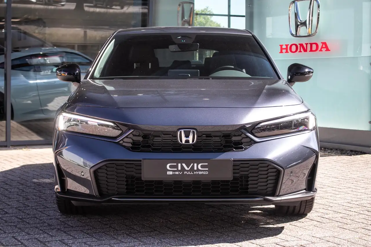Honda Civic 2026 — фото 10