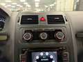 Volkswagen Touran 1.2 TSI BlueMotion * Navigatie / Parkeersensoren / Zwart - thumbnail 17