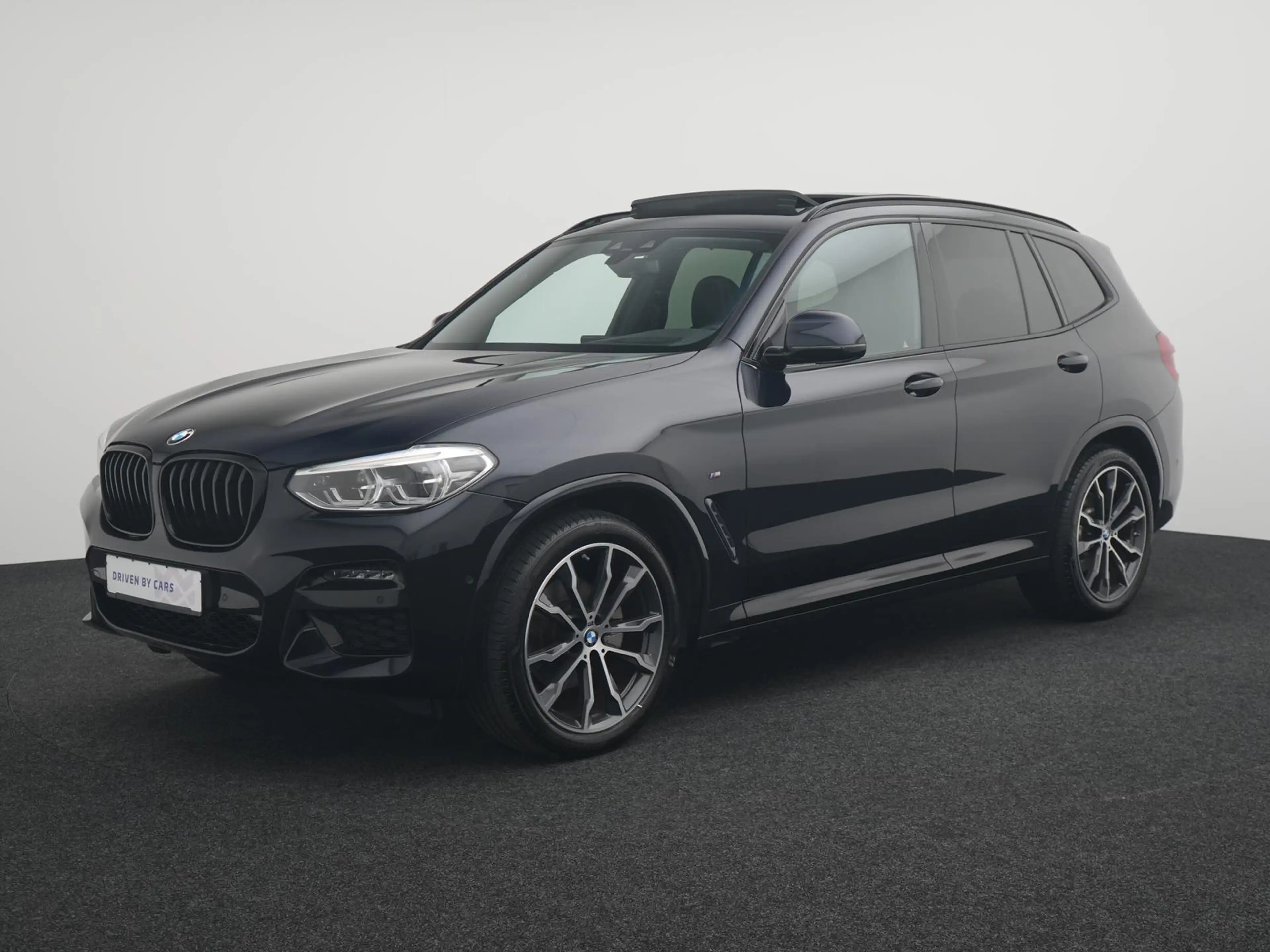 BMW X3 xDrive 20d M-Sport,PANO,AHK,HUD,TEMPO,MEMORY — photo 2