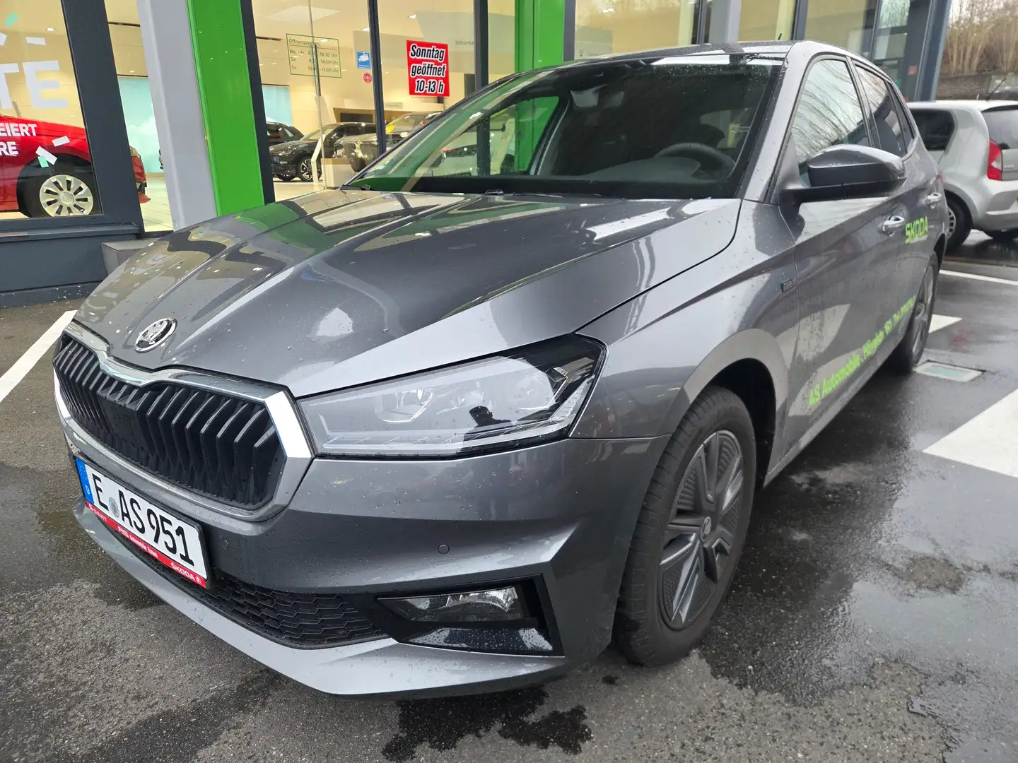 Skoda Fabia Tour "sofort verfügbar" Grijs - 2