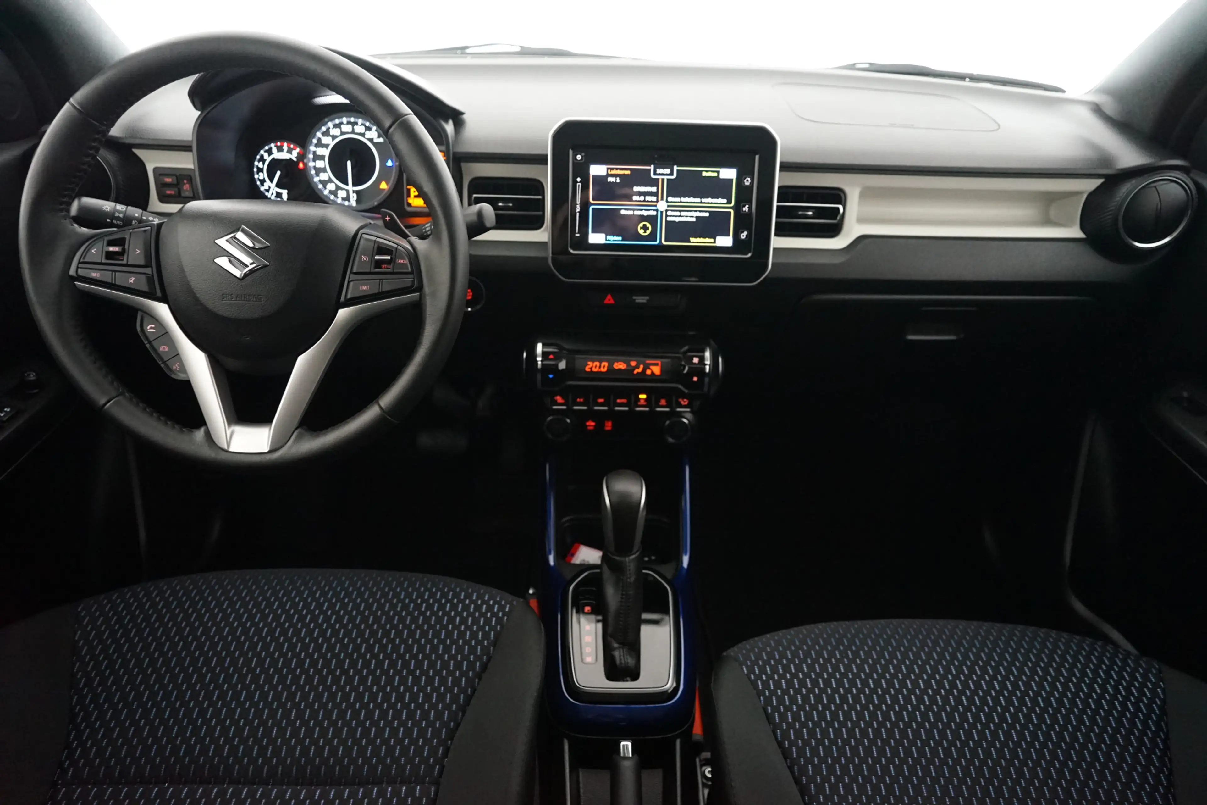Suzuki Ignis 1.2 Smart Hybrid Style Keyless, Cruise, Camera, Na — photo 2