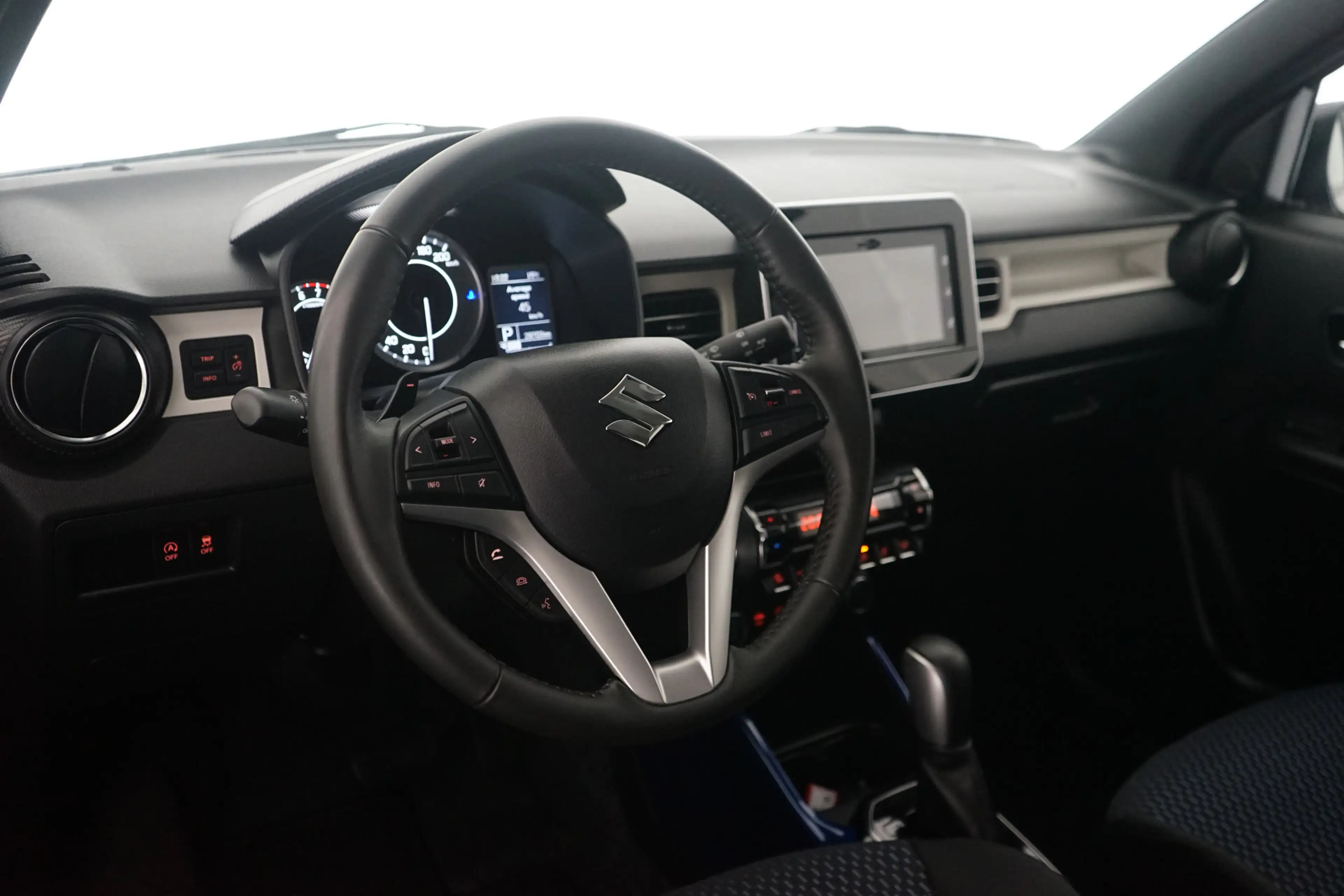 Suzuki Ignis 1.2 Smart Hybrid Style Keyless, Cruise, Camera, Na — photo 12