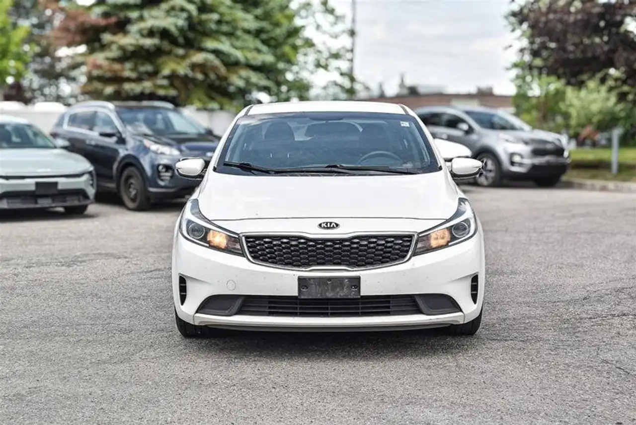 Kia Forte fotografie Kia Forte