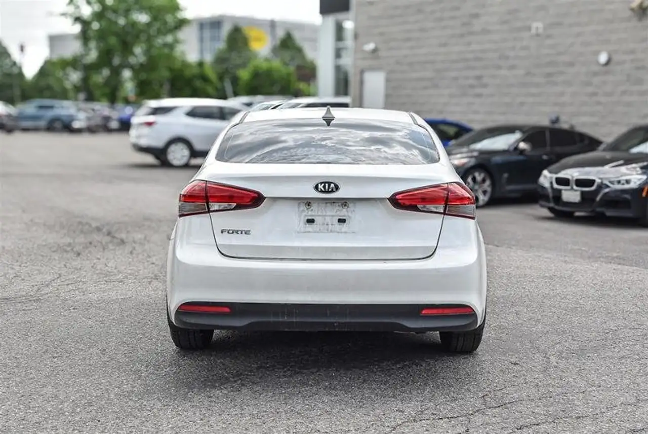 Kia Forte fotografie Kia Forte