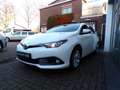Toyota Auris 1.2T 5-Drs Nieuw 5.000 Km ! NIEUW !!! AIRCO ,CAMER Wit - thumbnail 3