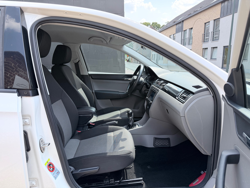 SEAT Toledo 1.2 I EDITION STYLE | Camera | Cruise | Navi — photo 8