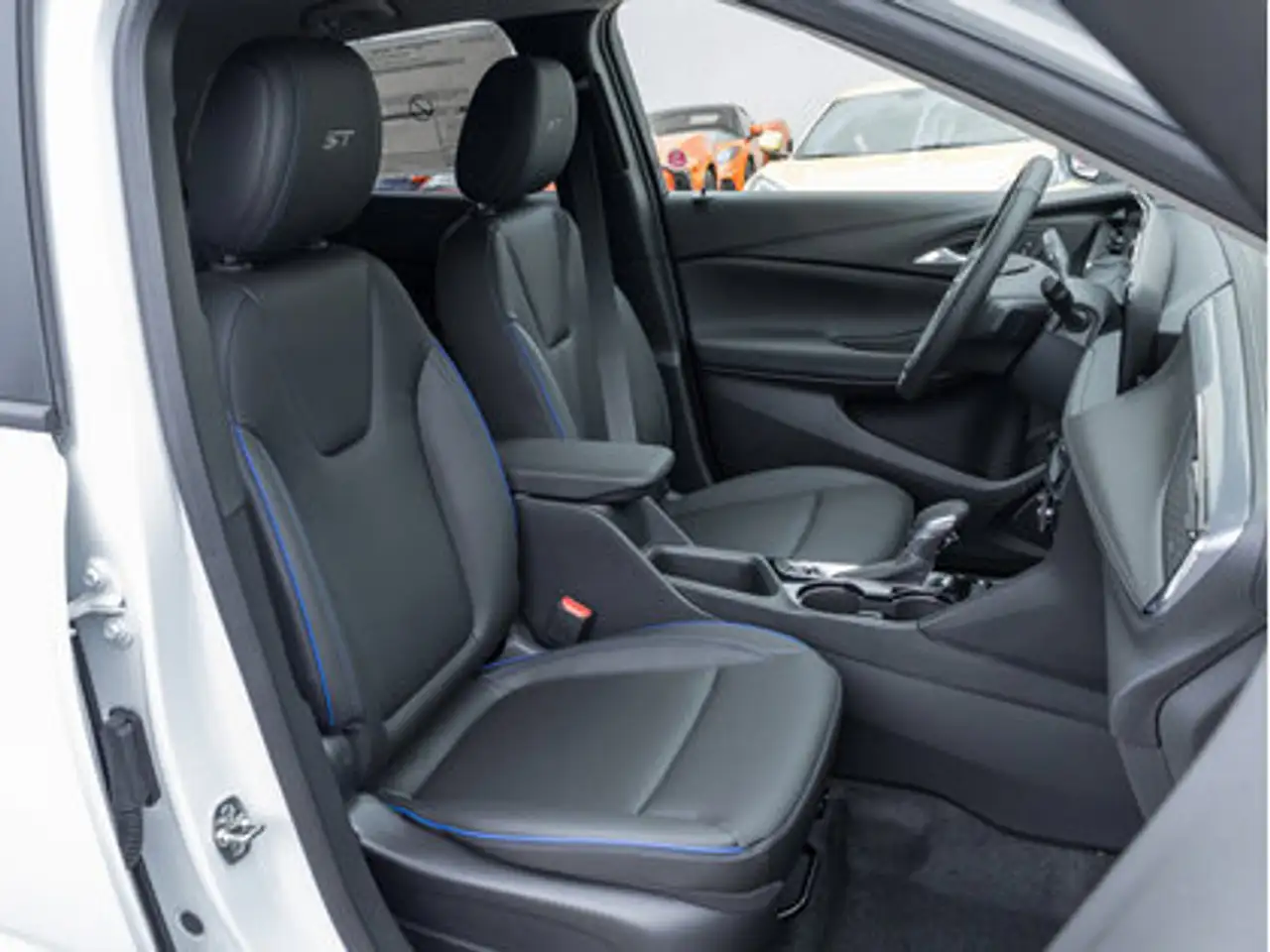 Buick Encore снимка Buick Encore