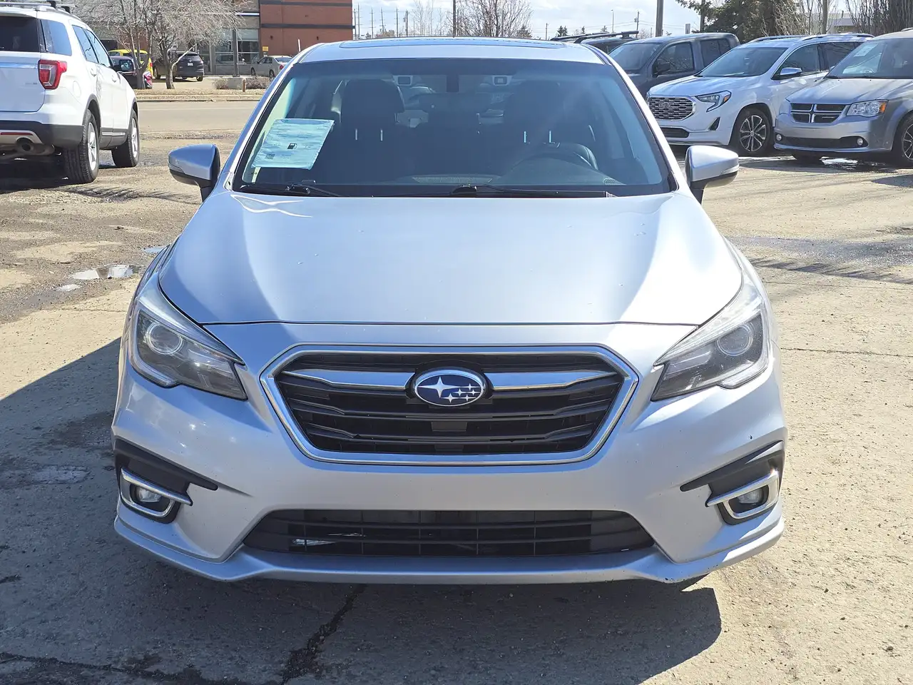 Subaru Legacy снимка Subaru Legacy