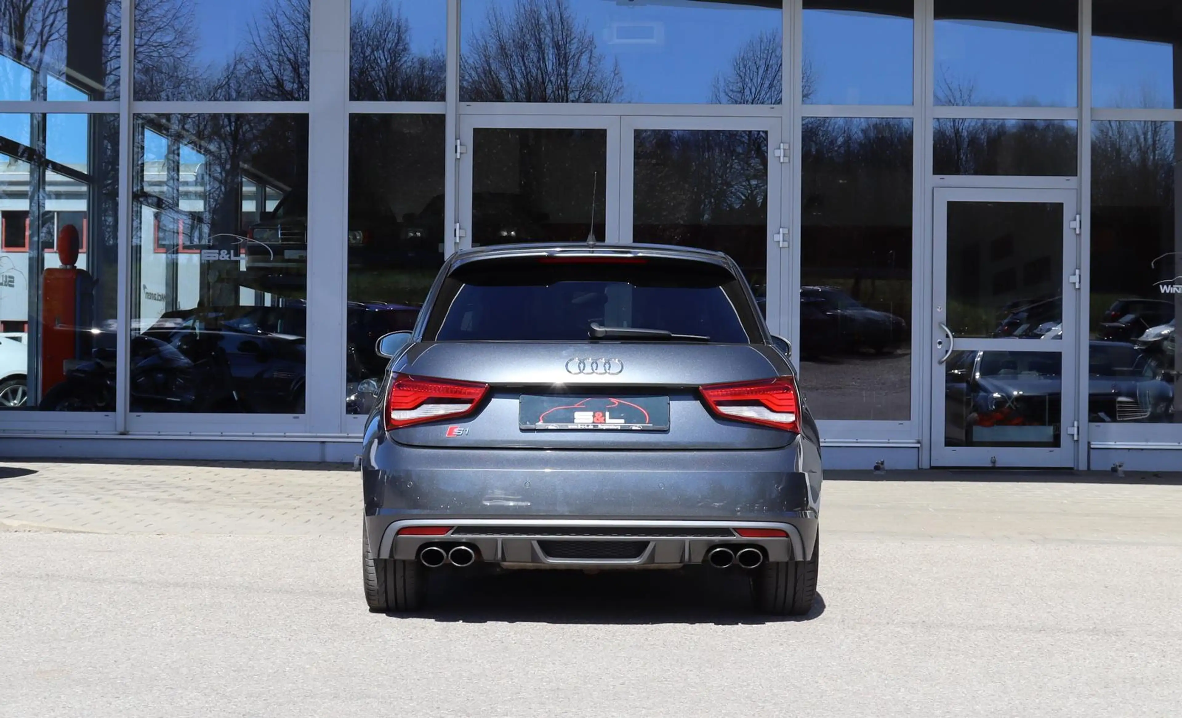 Audi S1 Sportback 2.0 TFSI qu./Navi+/Xenon/PDC/SHZ — photo 5