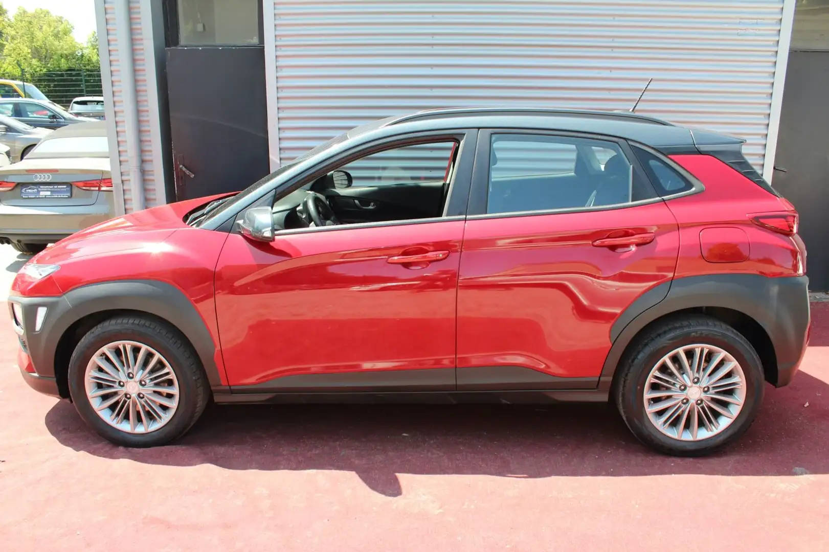 Hyundai KONA 1.6 STYLE 4WD AUTOMATIK KLIMA AHK KAMERA 1H Rot - 2
