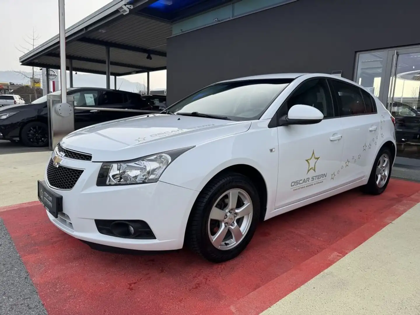 Chevrolet Cruze LT 1,6 Benzin Navigation PDC 17''LM Räder! Weiß - 1