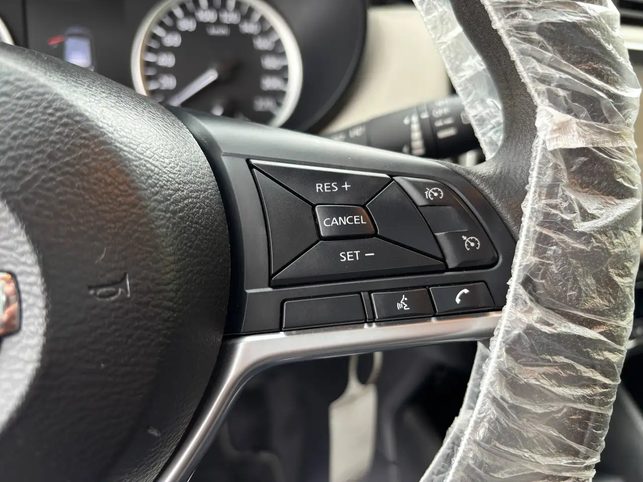 Nissan Micra 1.0 ig-t Acenta 92cv, миниатюра 13