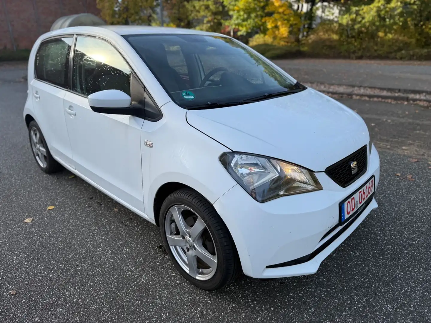 SEAT Mii Style 1.0-KLIMA-5:TÜREN-TÜV Rot - 1