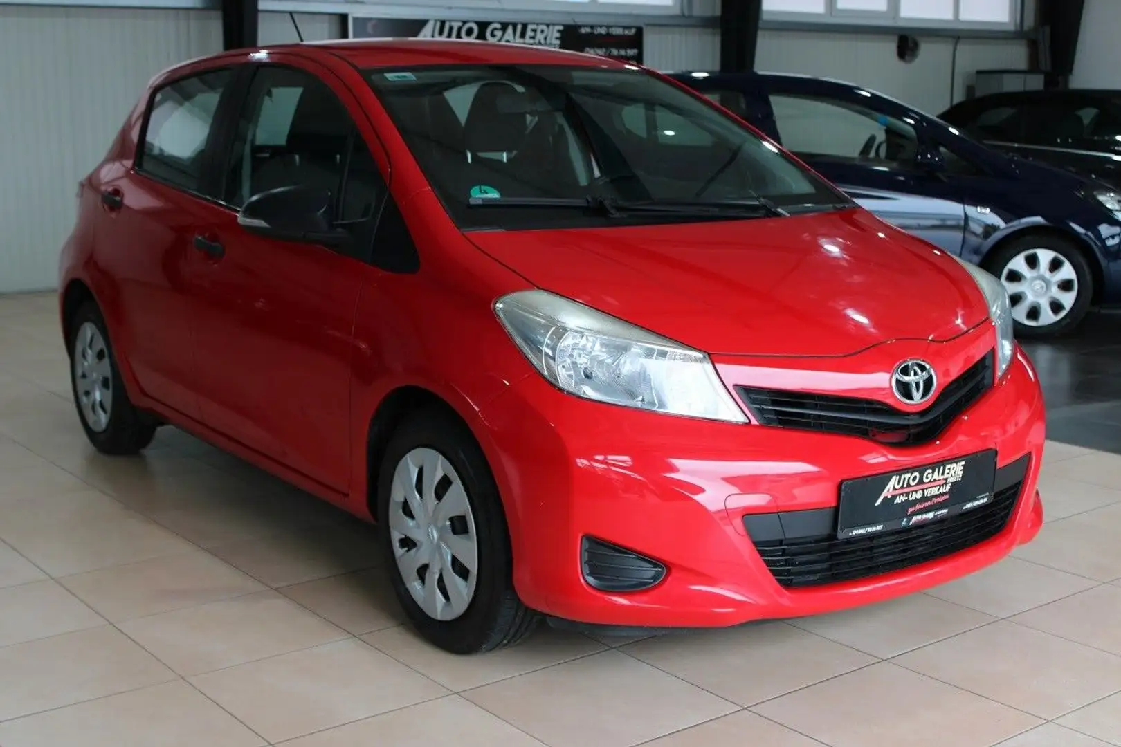 Toyota Yaris Cool*TÜV NEU*1.HAND*TOP ZUSTAND*Klima* Rouge - 1
