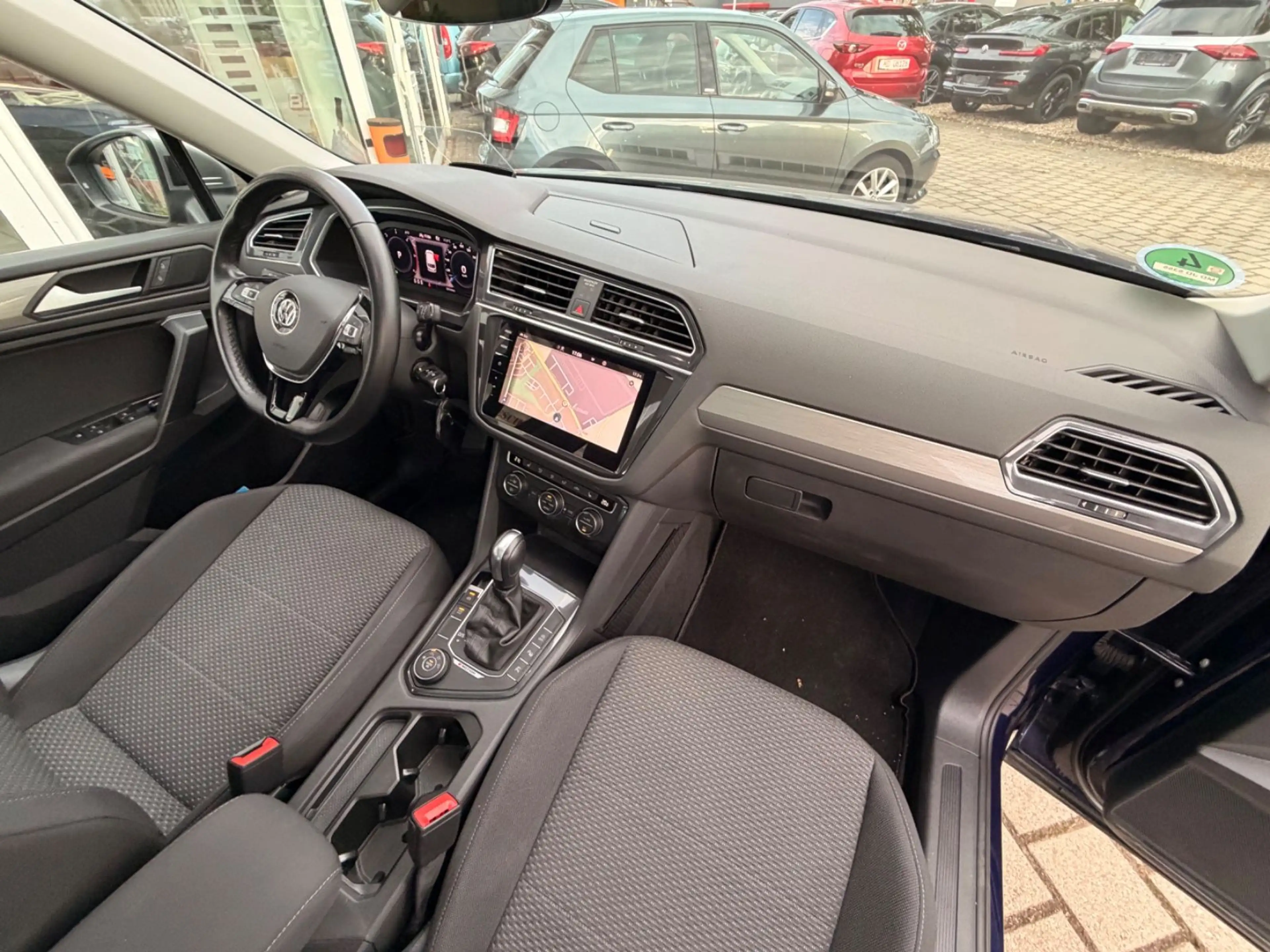 Volkswagen Tiguan Allspace Comfortline 4Motion — photo 15