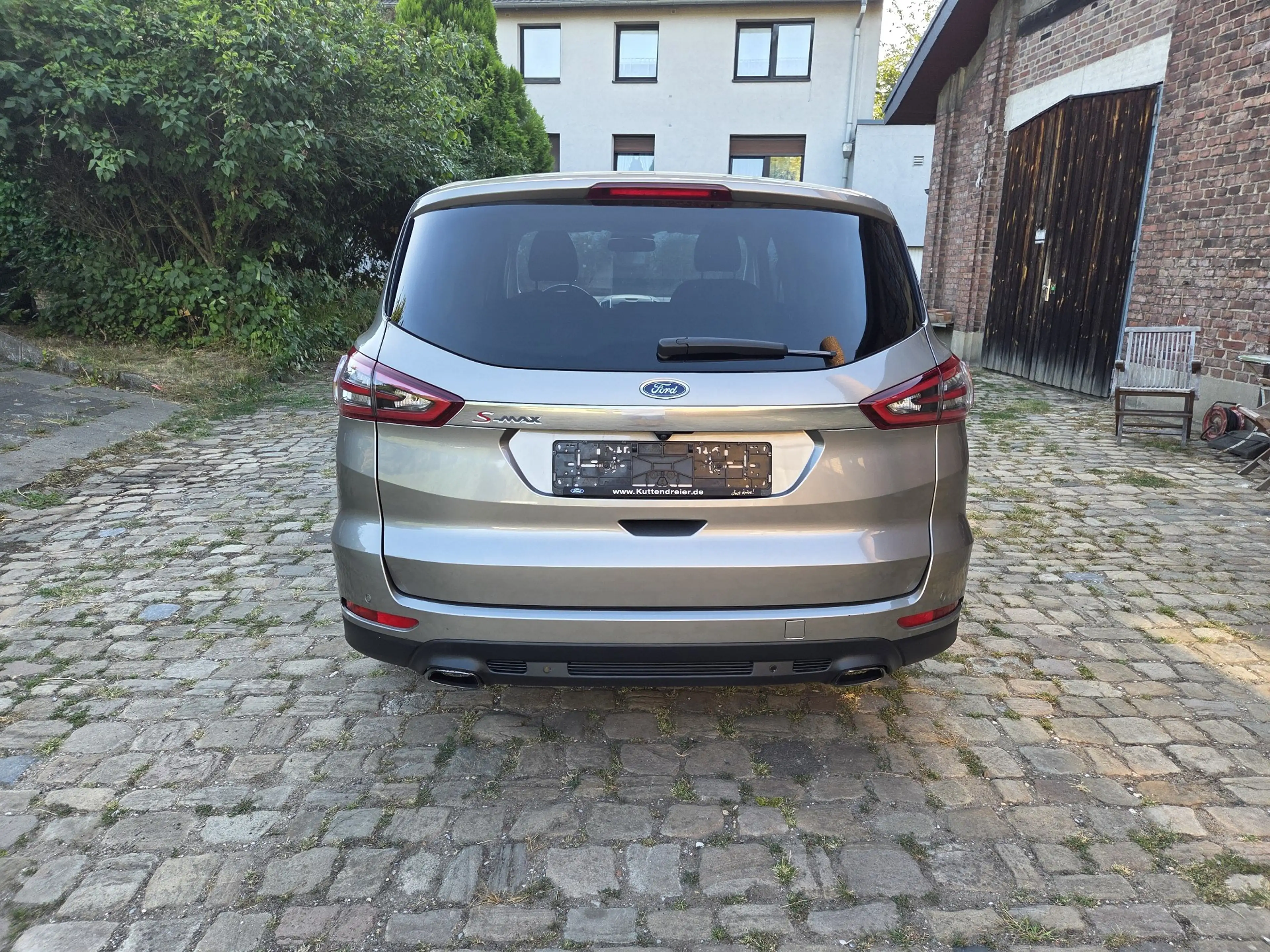 Ford S-Max Titanium*Kamera*Leder*Sitzheizung* — photo 8