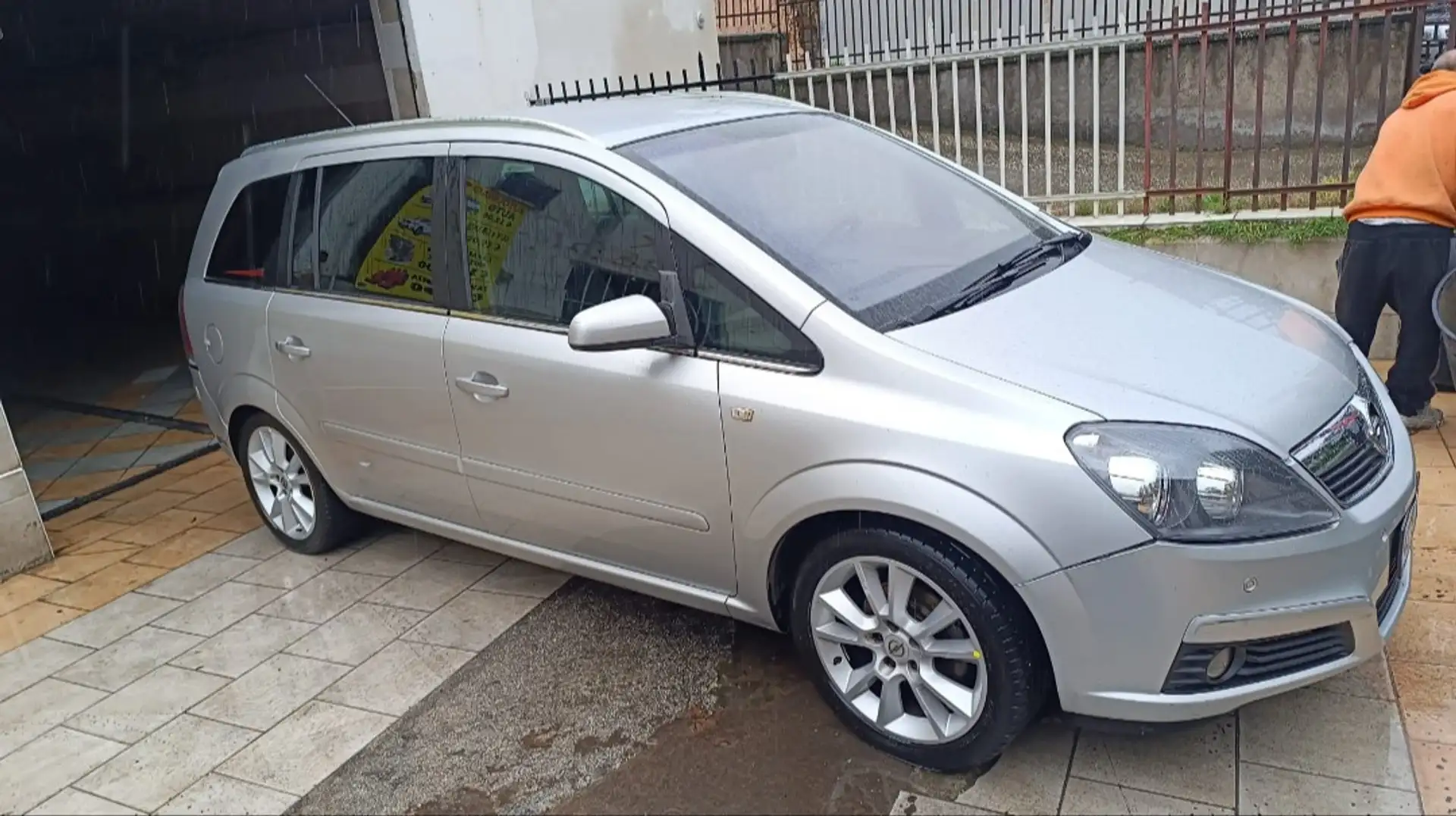 Opel Zafira 1.8 - 1