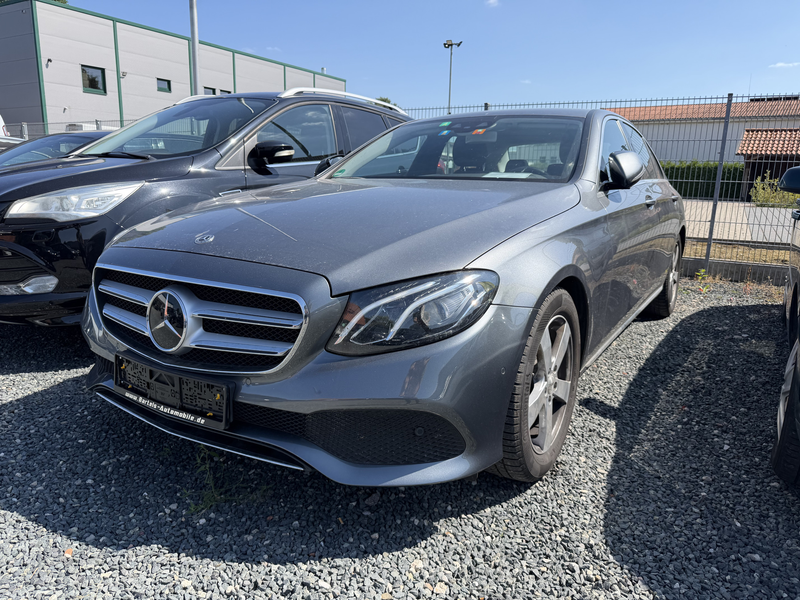 Mercedes-Benz E 250 CGI Avantgarde, LED, Leder, ACC, Kamera
