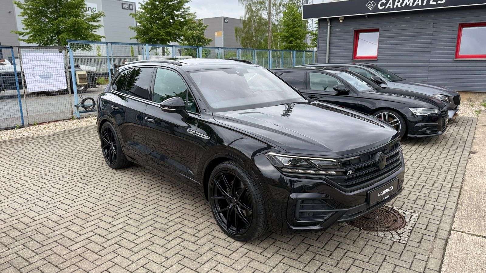 Second hand Volkswagen Touareg 3.0 TDI