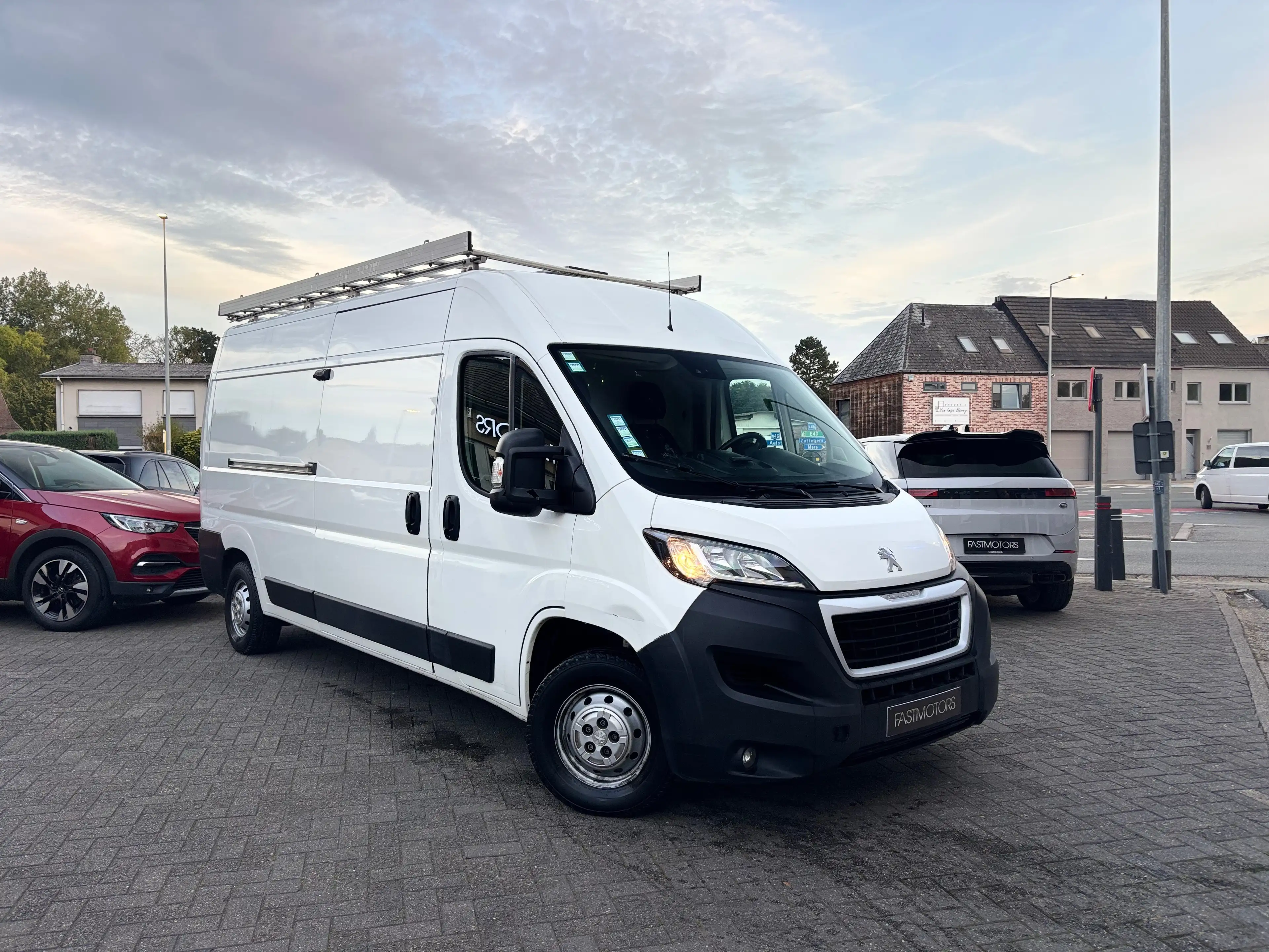 Peugeot Boxer 2.2 BlueHDi L3H2 LINE ASSIST CRUISECONTROL CAMERA VAT — photo 3