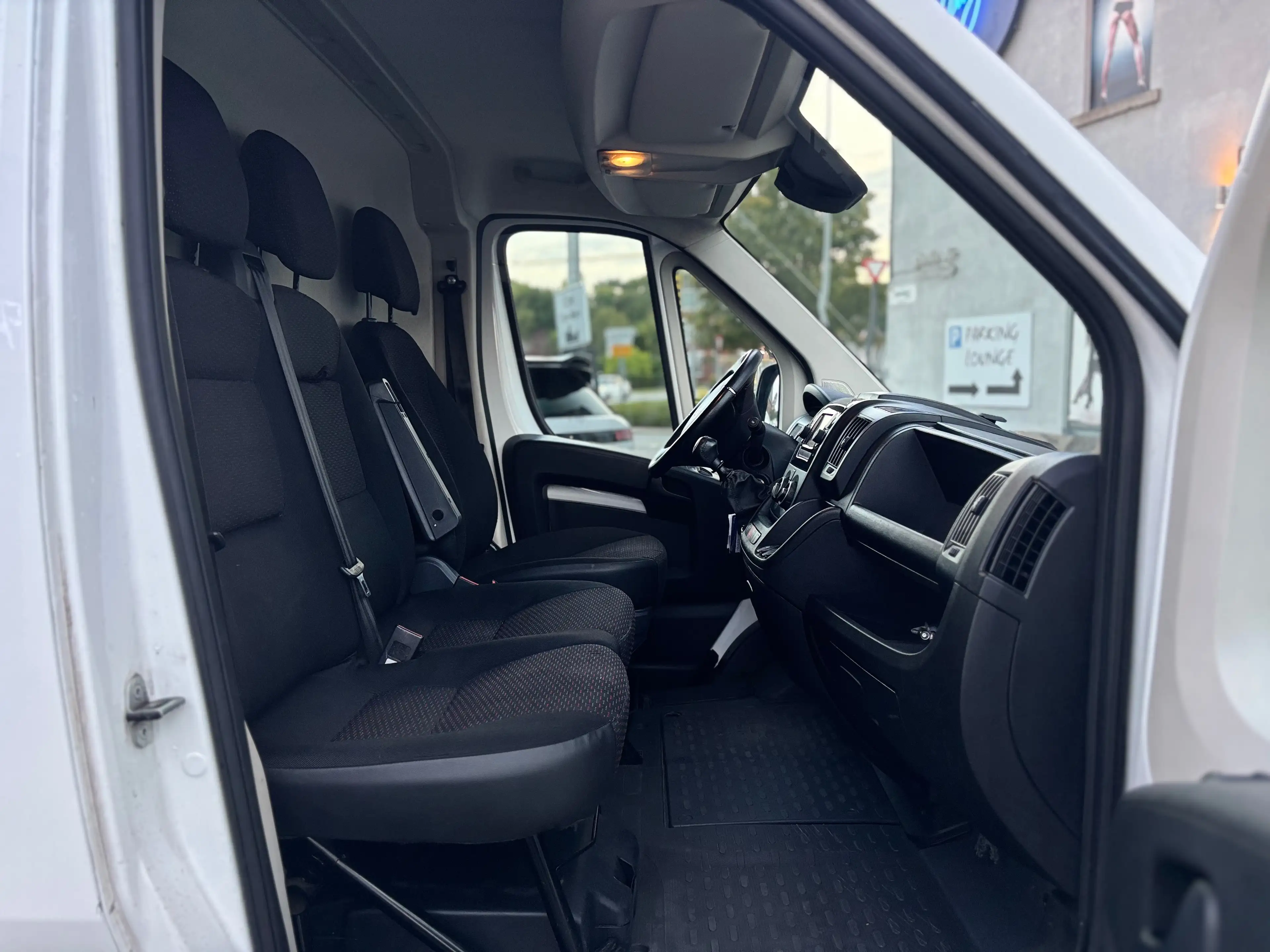 Peugeot Boxer 2.2 BlueHDi L3H2 LINE ASSIST CRUISECONTROL CAMERA VAT — photo 14