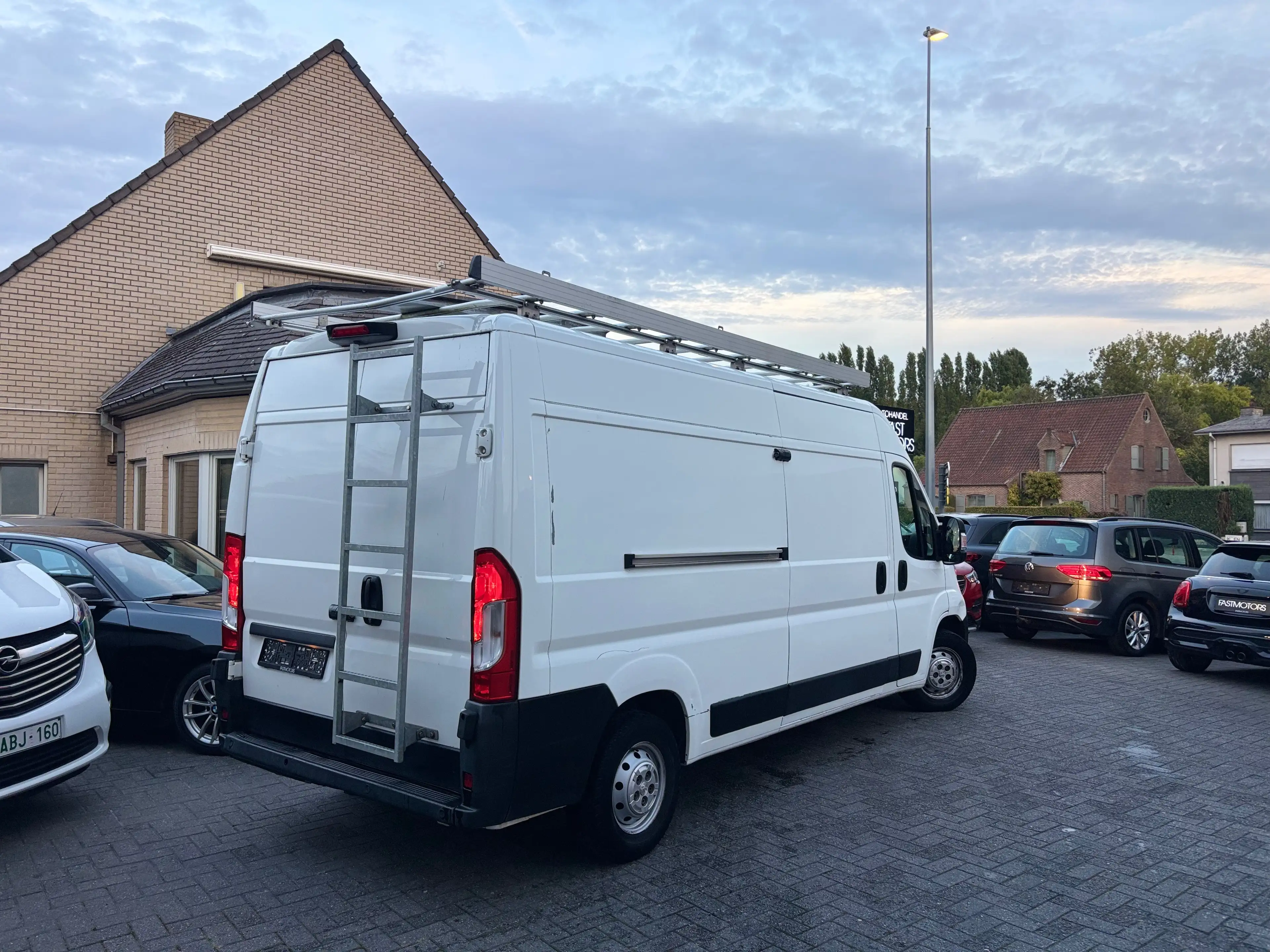 Peugeot Boxer 2.2 BlueHDi L3H2 LINE ASSIST CRUISECONTROL CAMERA VAT — photo 5