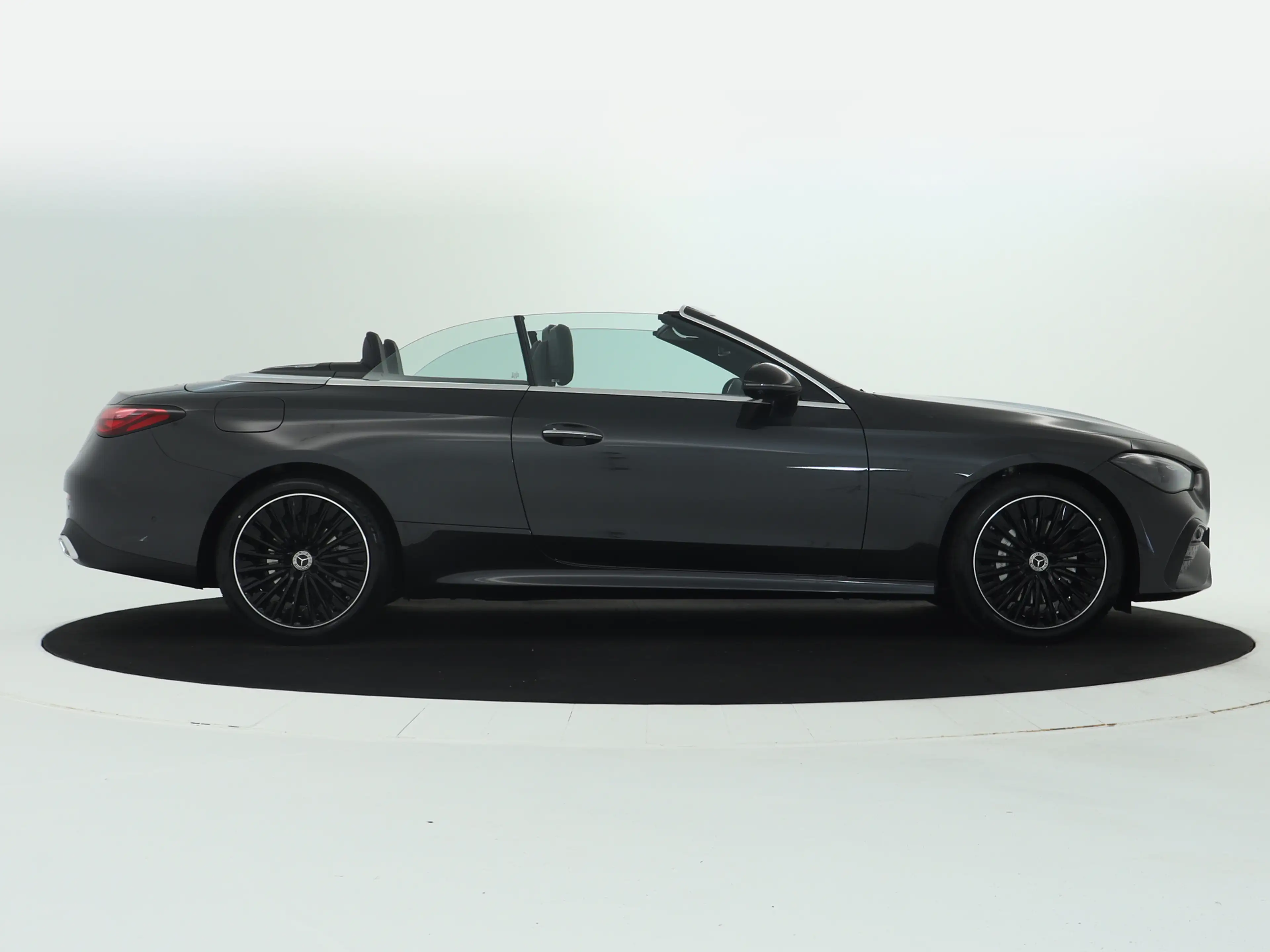 Mercedes-Benz CLE 180 Cabriolet AMG Line Premium pakket | Night pakket | — photo 14