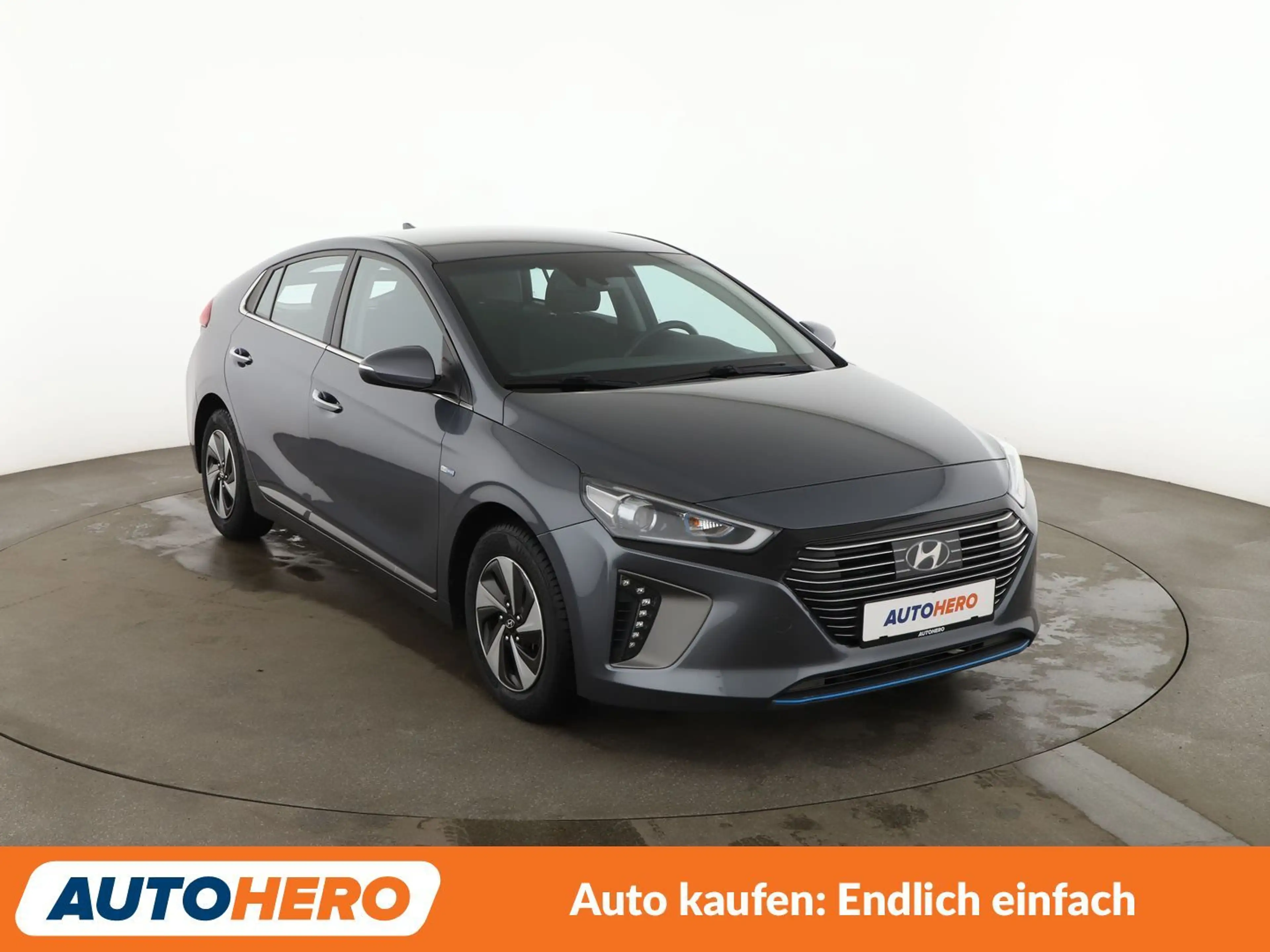 Hyundai IONIQ 1.6 Hybrid Style Aut.*NAV*XENON*ACC*CAM*PDC*SHZ* — photo 8