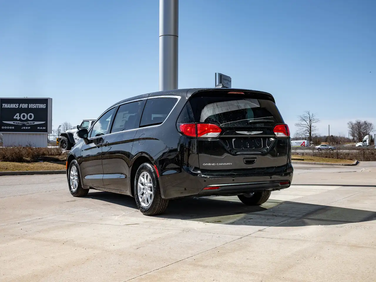 Chrysler Grand Caravan photo Chrysler Grand Caravan