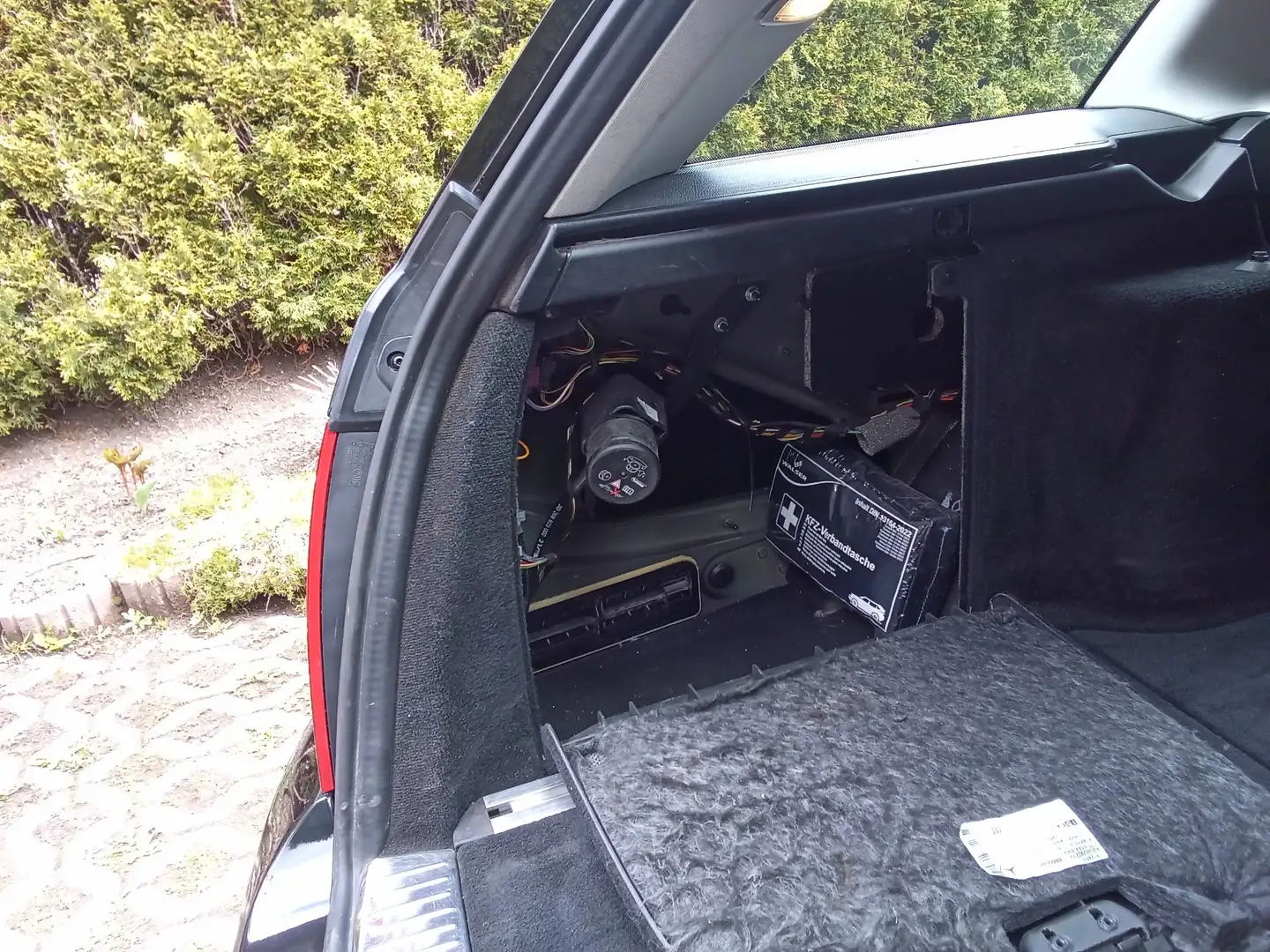 Mercedes-Benz C 200 C 200 T Elegance CDI Aut. Elegance Schwarz - 2