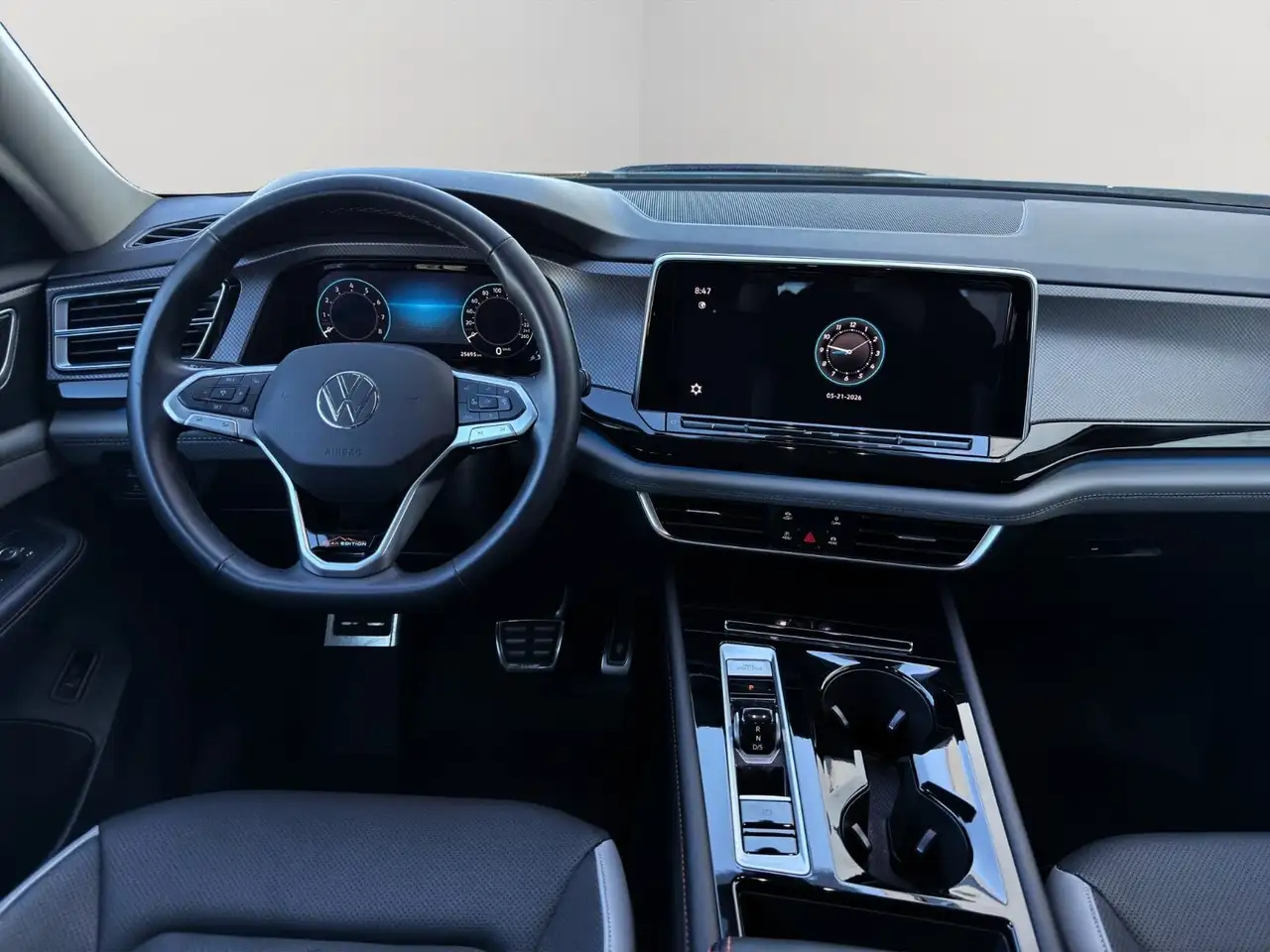 Volkswagen Atlas снимка Volkswagen Atlas