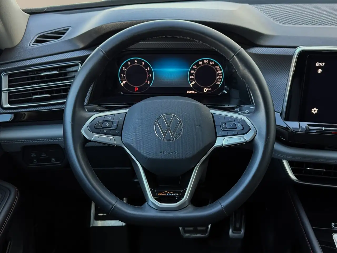 Volkswagen Atlas снимка Volkswagen Atlas
