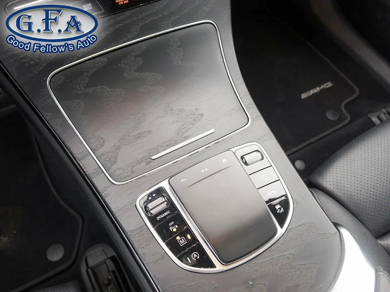 Mercedes-Benz GLC снимка Mercedes-Benz GLC