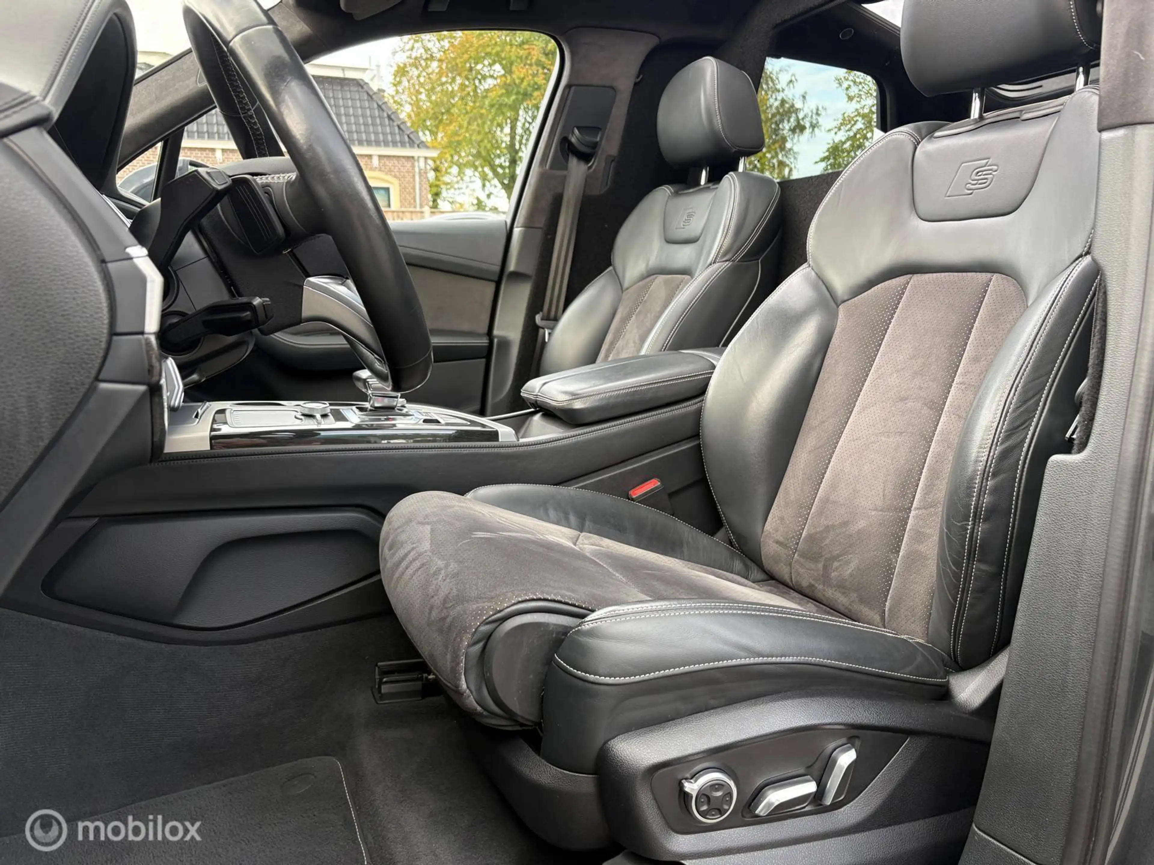 Audi SQ7 4.0 TDI quattro|GRIJSKENTEKEN|BOMVOL|B&O|SOFT CLOS — photo 9