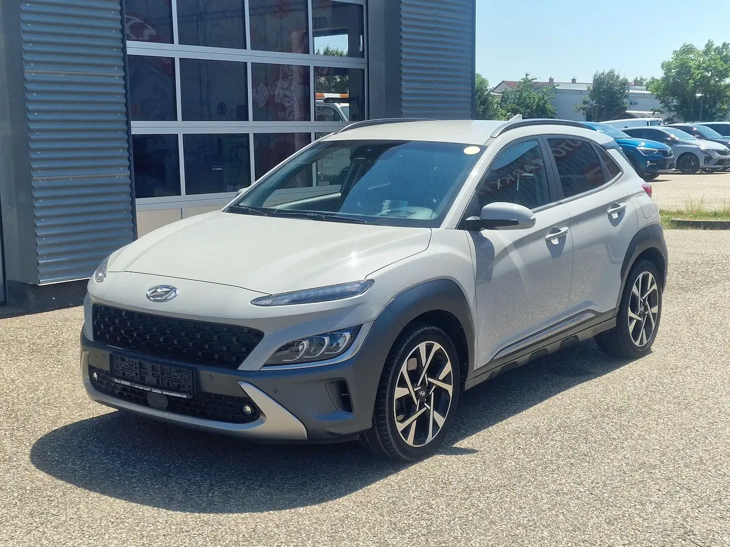 Hyundai KONA 1.6GDI Prime NAVI Klimaautomatik Grijs - 1