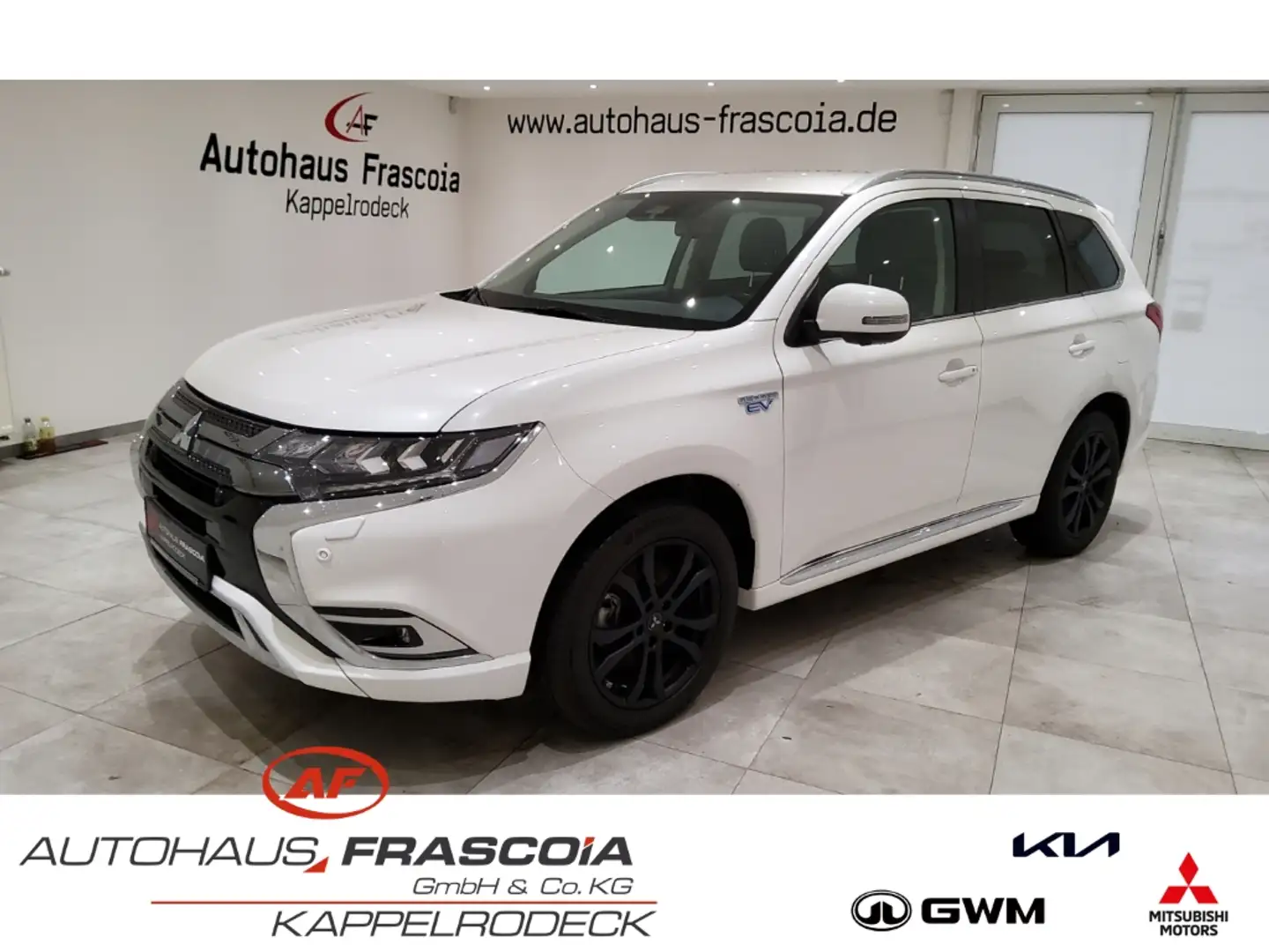Mitsubishi Outlander Plus 4WD 2.4 Navi ACC PDC 360grad Kam AHK StandHZG White - 1