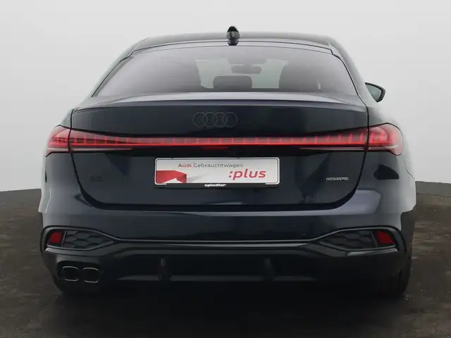 Audi A5 view 6